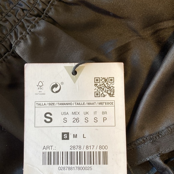 Zara Satin Black Tank Top - Picture 4 of 4